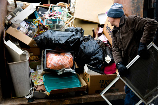 Best Construction Debris Removal  in Elwood, NY